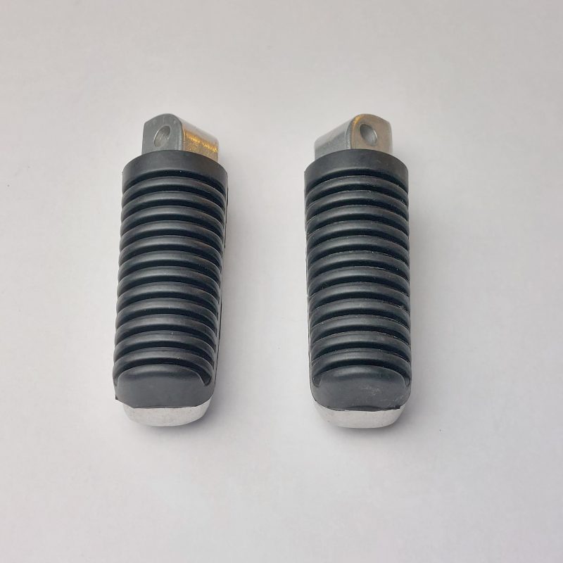 Zadní stupačky na moto Yamaha XJ, FZS, XJR, FZ6