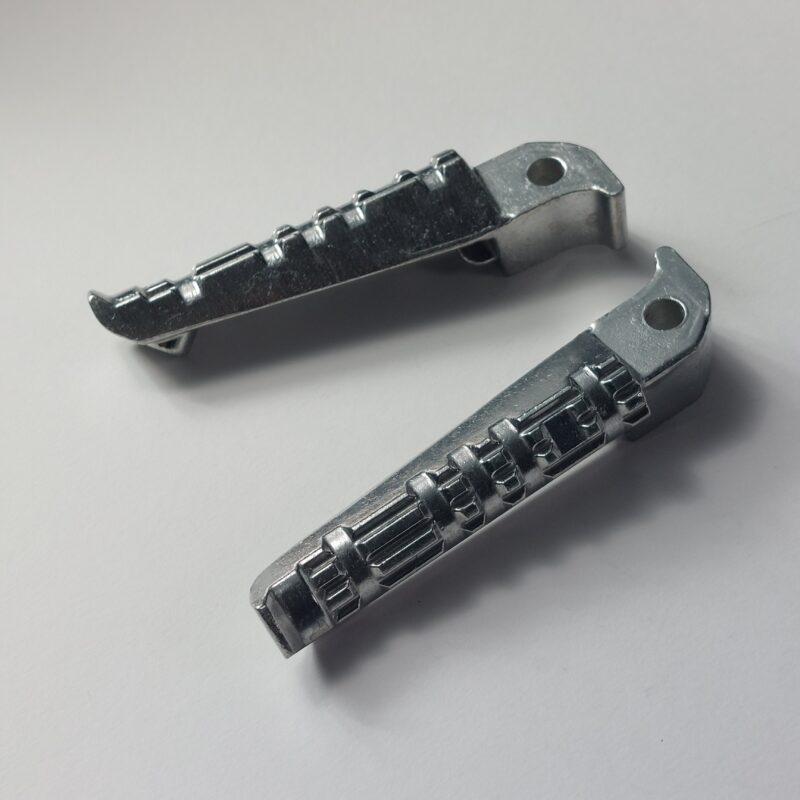 Zadní stupačky Yamaha MT-07, MT-09, MT-10, Tracer, FZ6, FZ1, R3